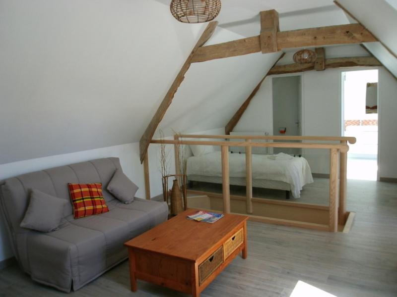La Maison Periot Trevieres Phòng bức ảnh